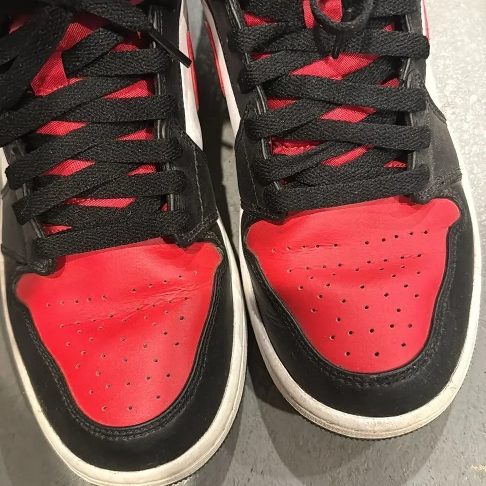 Jordan boy sneakers 👟